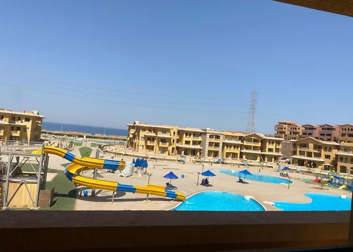 بورتو السخنه - كاريبين اكوا بارك اطفال وكبار مجانآ عائلات فقط شاليه